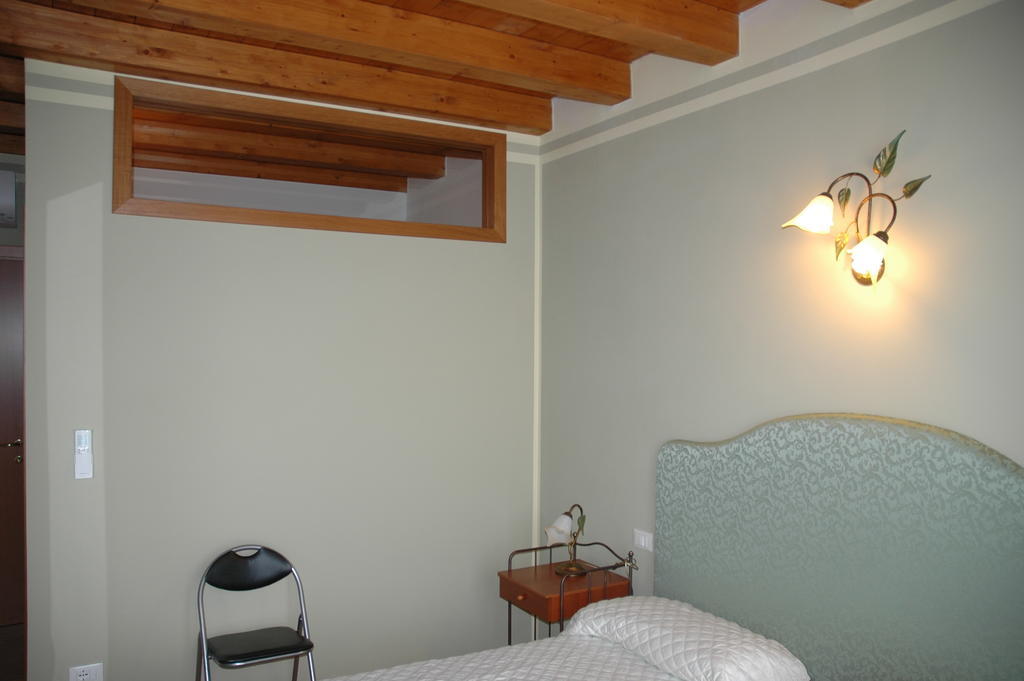 Bed & Breakfast Rose Rosse Cadi David